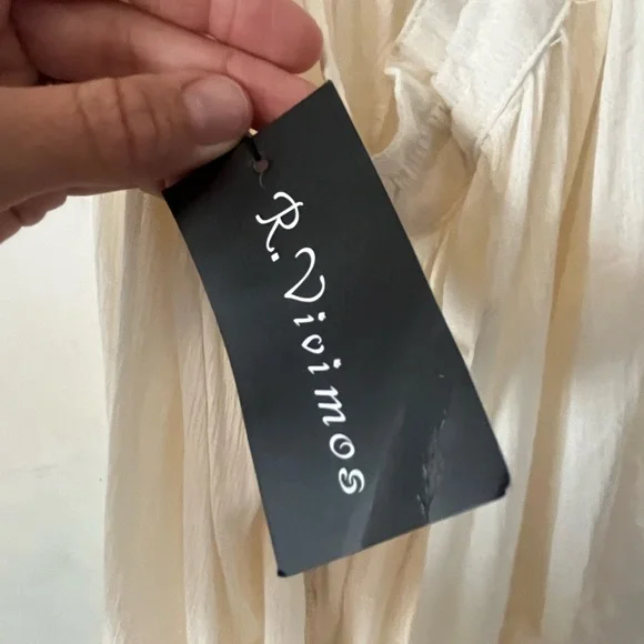 Chic Cream Mini Dress - Picture 9 of 9